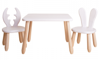 Asztal, 2 székkel